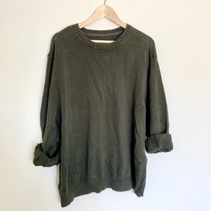 XXL OLIVE GREEN SWEATER